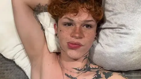 Watch AndrewWolfman’s Cam Show Live