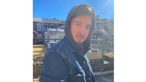 Watch LouCavallo’s Cam Show Live