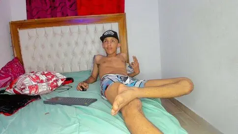 Watch MarlonOcconer’s Cam Show Live
