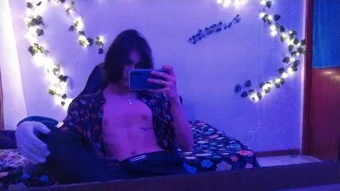 Watch SamuelWoodson’s Cam Show Live