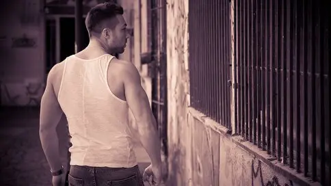 Watch YourMuscleMaster’s Cam Show Live