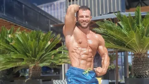 Watch trebor2014’s Cam Show Live