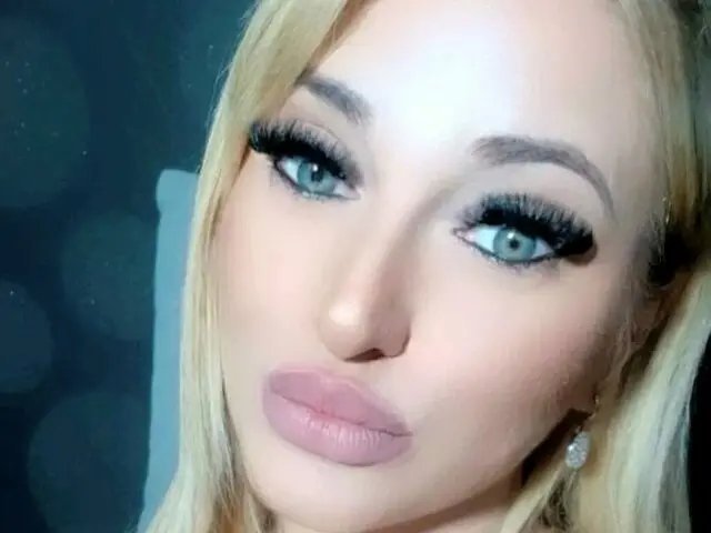 Watch 0hotjulie0’s Cam Show Live