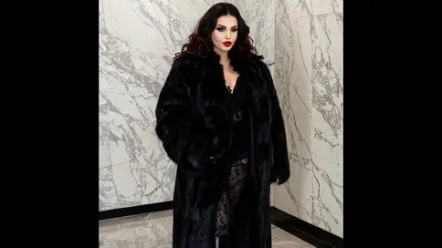 Watch LeaNoire’s Cam Show Live