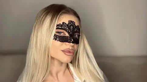 Watch AlexaElise’s Cam Show Live