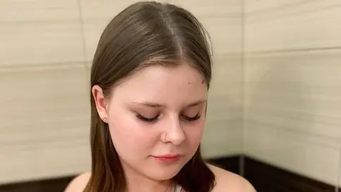 Watch AliceLisse’s Cam Show Live