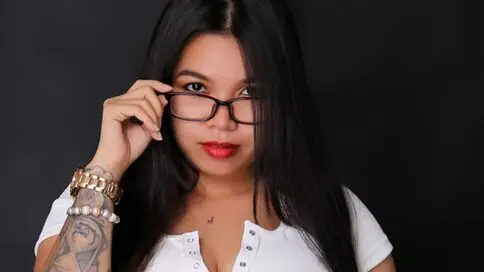 Watch AnnaReynolds’s Cam Show Live