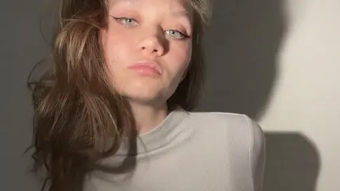 Watch BrandiLiedberg’s Cam Show Live