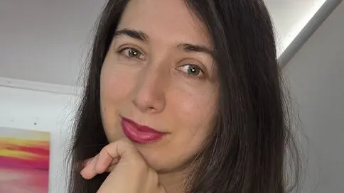 Watch DaniVelvet’s Cam Show Live