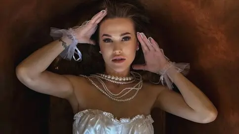 Watch DianaSherr’s Cam Show Live