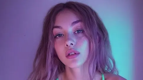 Watch DominicaAtom’s Cam Show Live