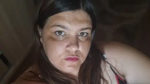 Watch IonyEllaa’s Cam Show Live