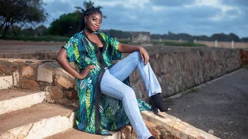 Watch JadaMali’s Cam Show Live