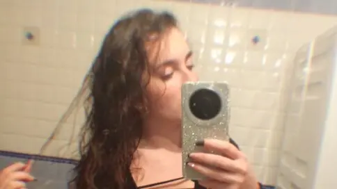 Watch JoleneBeretta’s Cam Show Live