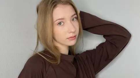 Watch JulianaDarter’s Cam Show Live