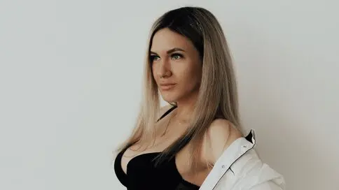Watch KendraRock’s Cam Show Live