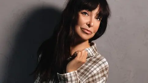 Watch LindaPowells’s Cam Show Live