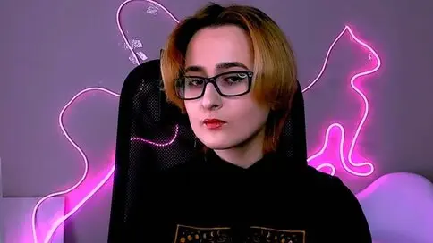 Watch LixeLuna’s Cam Show Live