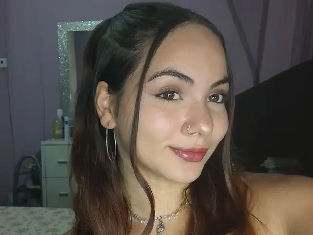 Watch LovlyArtemis’s Cam Show Live