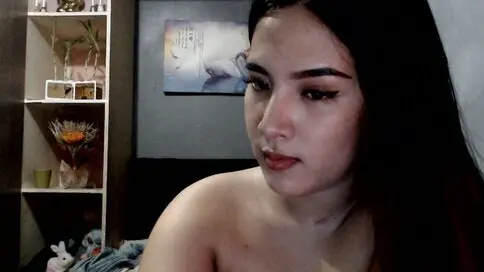 Watch MelaJoy’s Cam Show Live