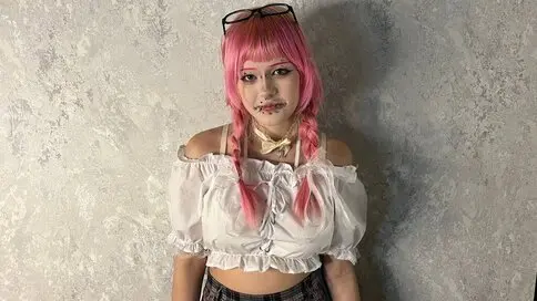 Watch MikaVatashi’s Cam Show Live