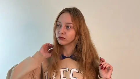 Watch MitzieBelsky’s Cam Show Live