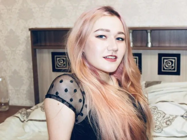 Watch NatashaSmit’s Cam Show Live