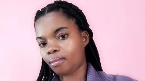 Watch RasoaMarie’s Cam Show Live