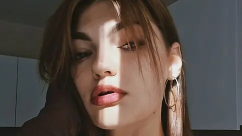 Watch SoniaDebuhr’s Cam Show Live