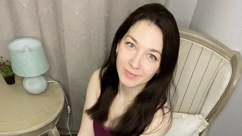 Watch SylviaShine’s Cam Show Live