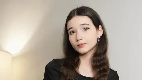 Watch VivianBlacks’s Cam Show Live