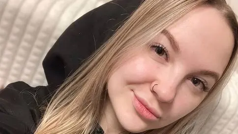 Watch VivianaWedell’s Cam Show Live