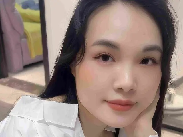 Watch aine’s Cam Show Live