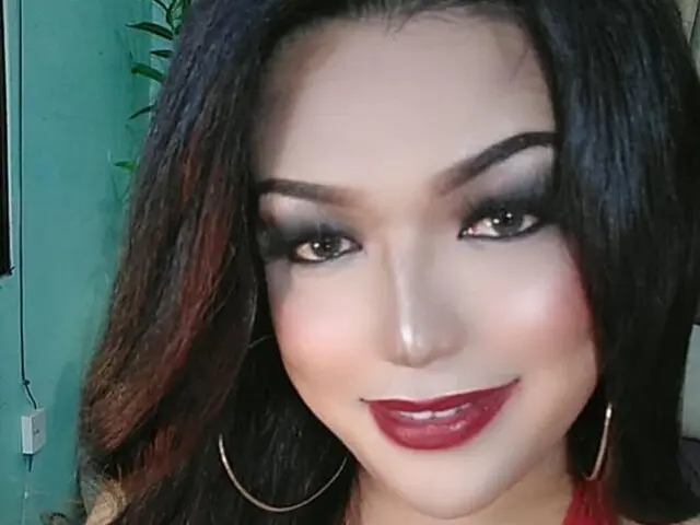 Watch LovelyGraciella’s Cam Show Live